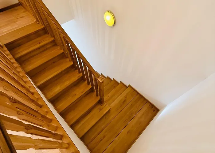 Apartamento Srdce Mesta V Podkroví - Slnečný S Balkónom